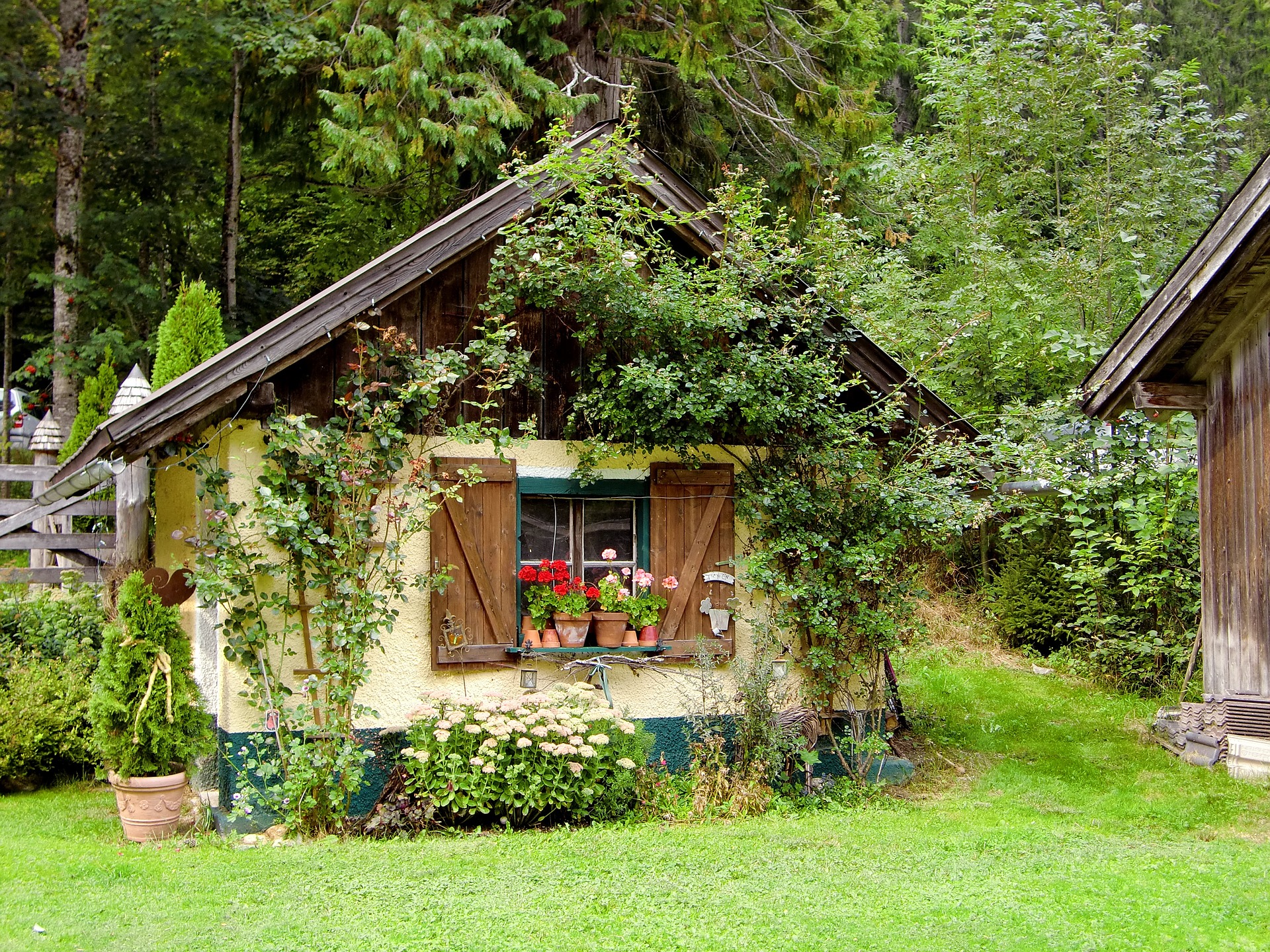 20 wunderschöne Gartenhäuschen - Infos und Inspiration - Heimmeister