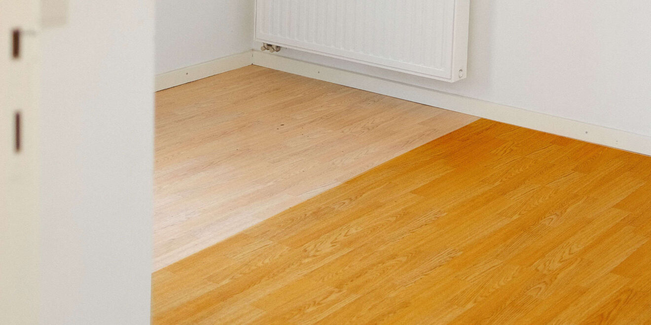 Laminat Farbe ändern Laminatboden streichen Heimmeister